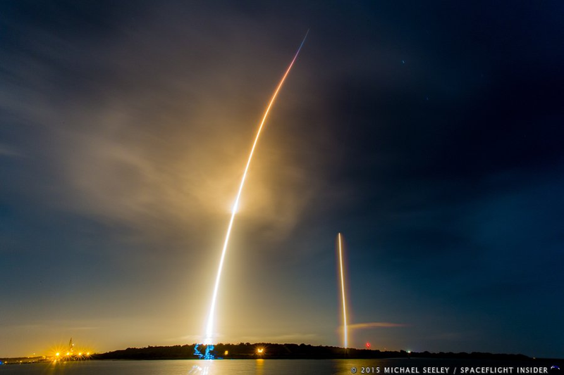 Illustration for article titled Las mejores fotografías del Falcon 9 y su aterrizaje histórico